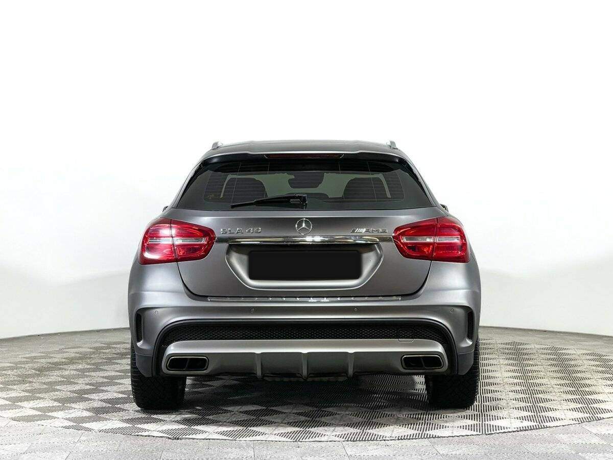 Mercedes-Benz GLA AMG с пробегом — 2014 год. Фото: #4