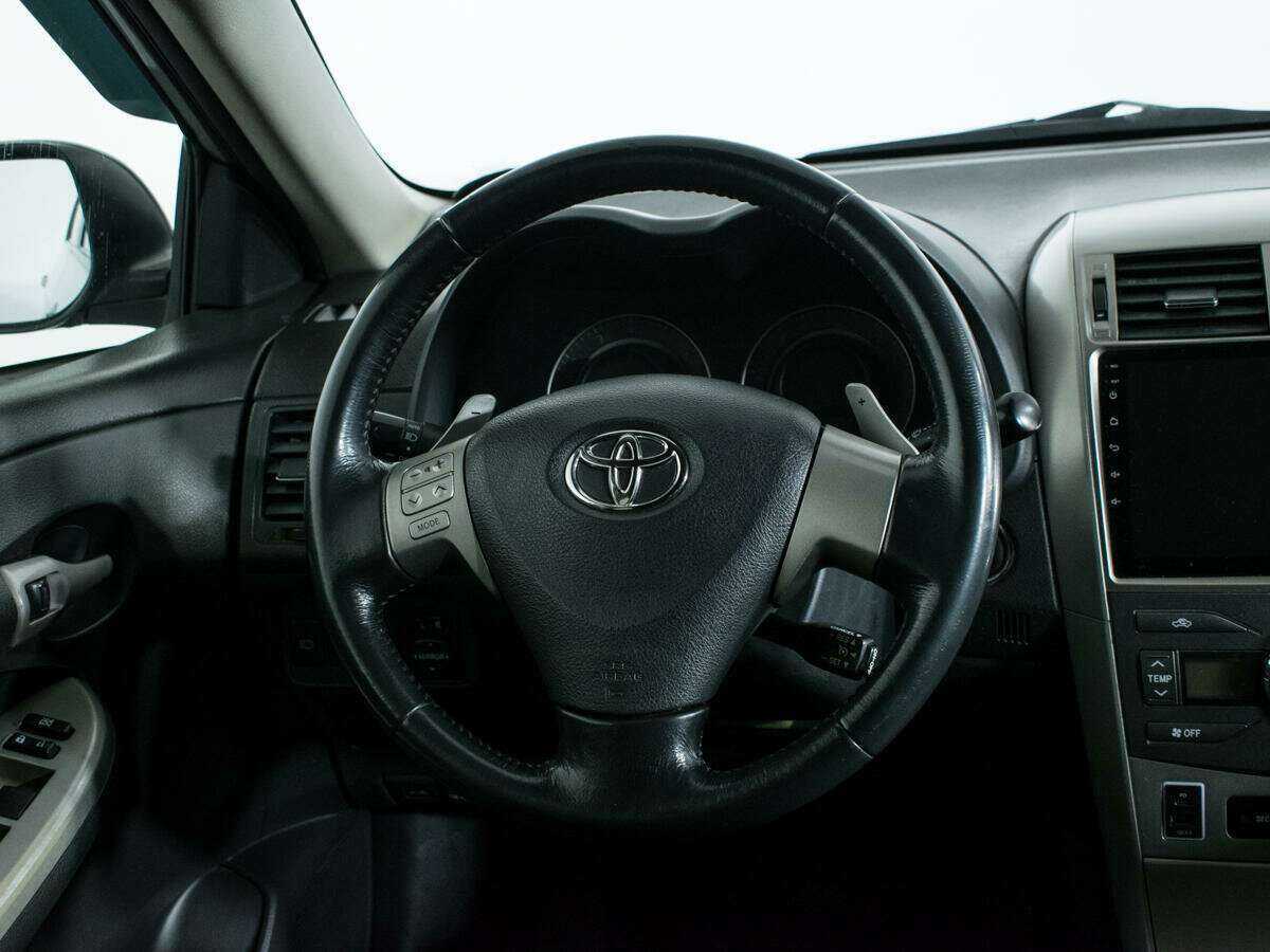 Toyota Corolla с пробегом — 2007 год. Фото: #12
