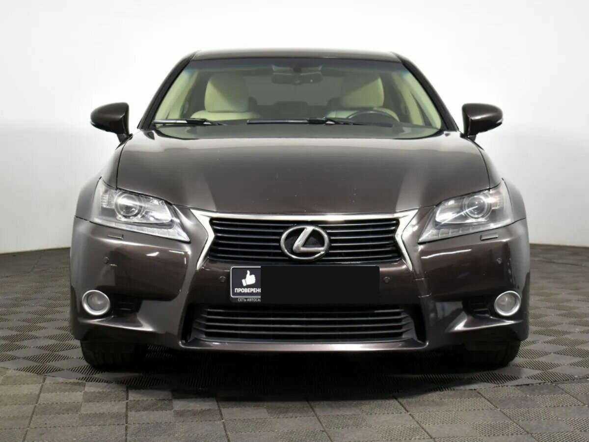 Lexus GS с пробегом — 2012 год. Фото: #1