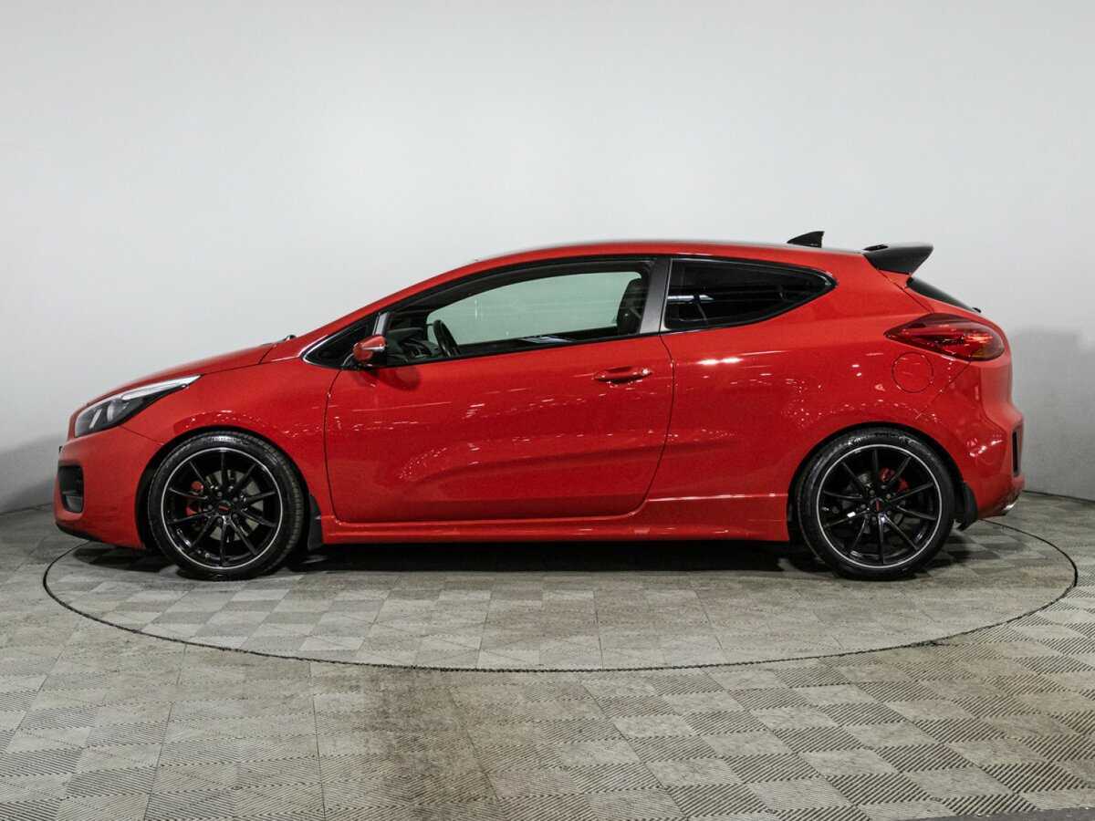 Kia Ceed GT с пробегом — 2017 год. Фото: #7
