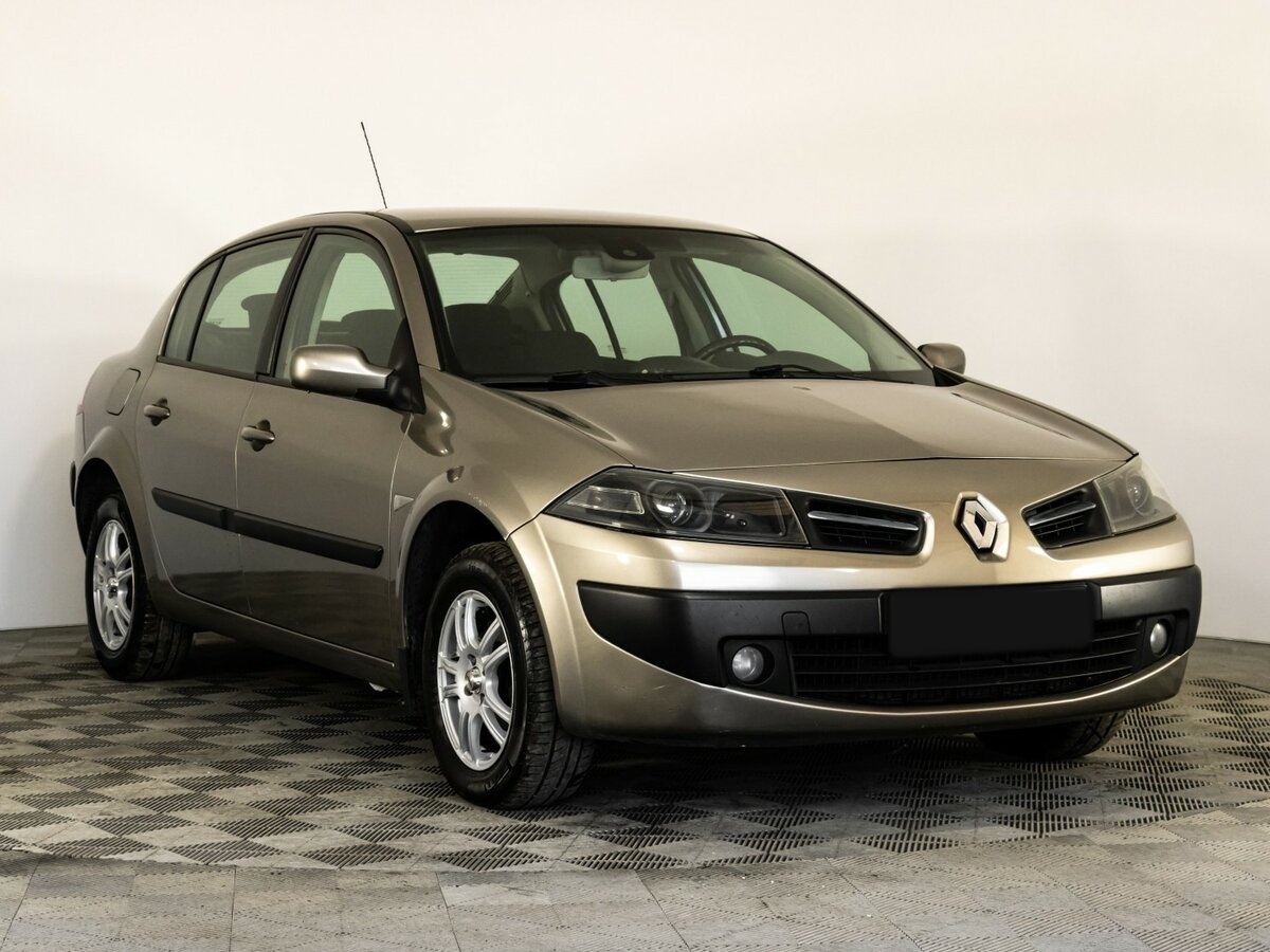 Renault Megane с пробегом — 2008 год. Фото: #2