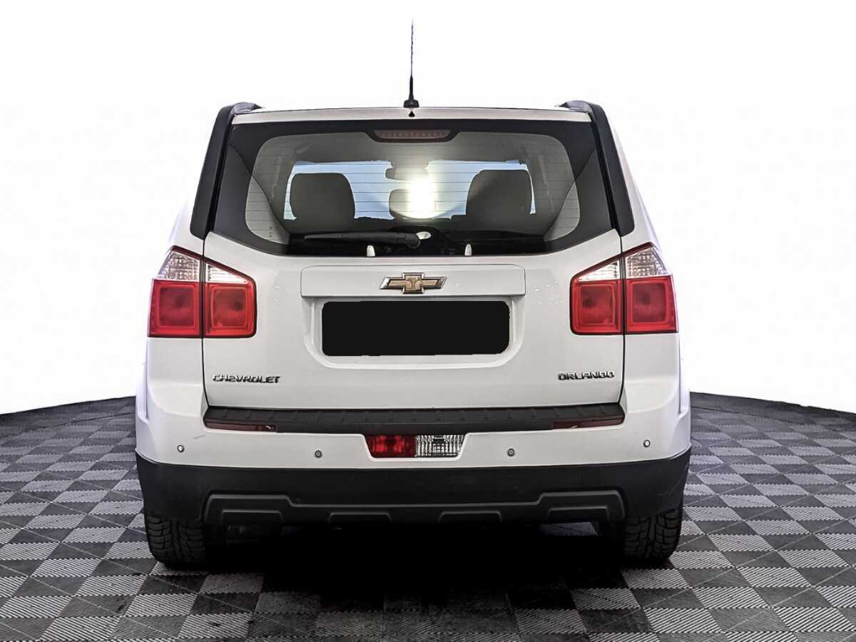 Chevrolet Orlando с пробегом — 2012 год. Фото: #5