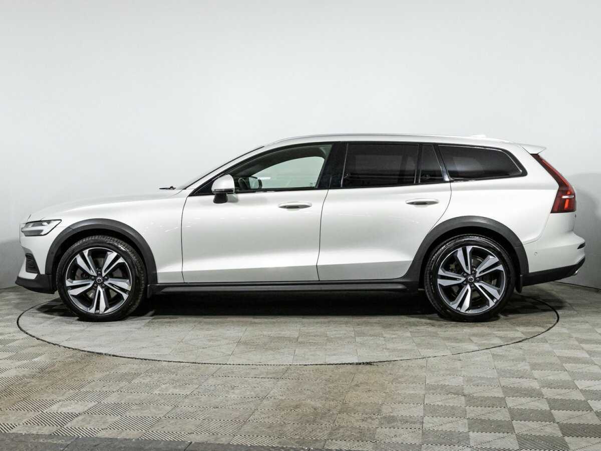Volvo V60 Cross Country с пробегом — 2019 год. Фото: #7