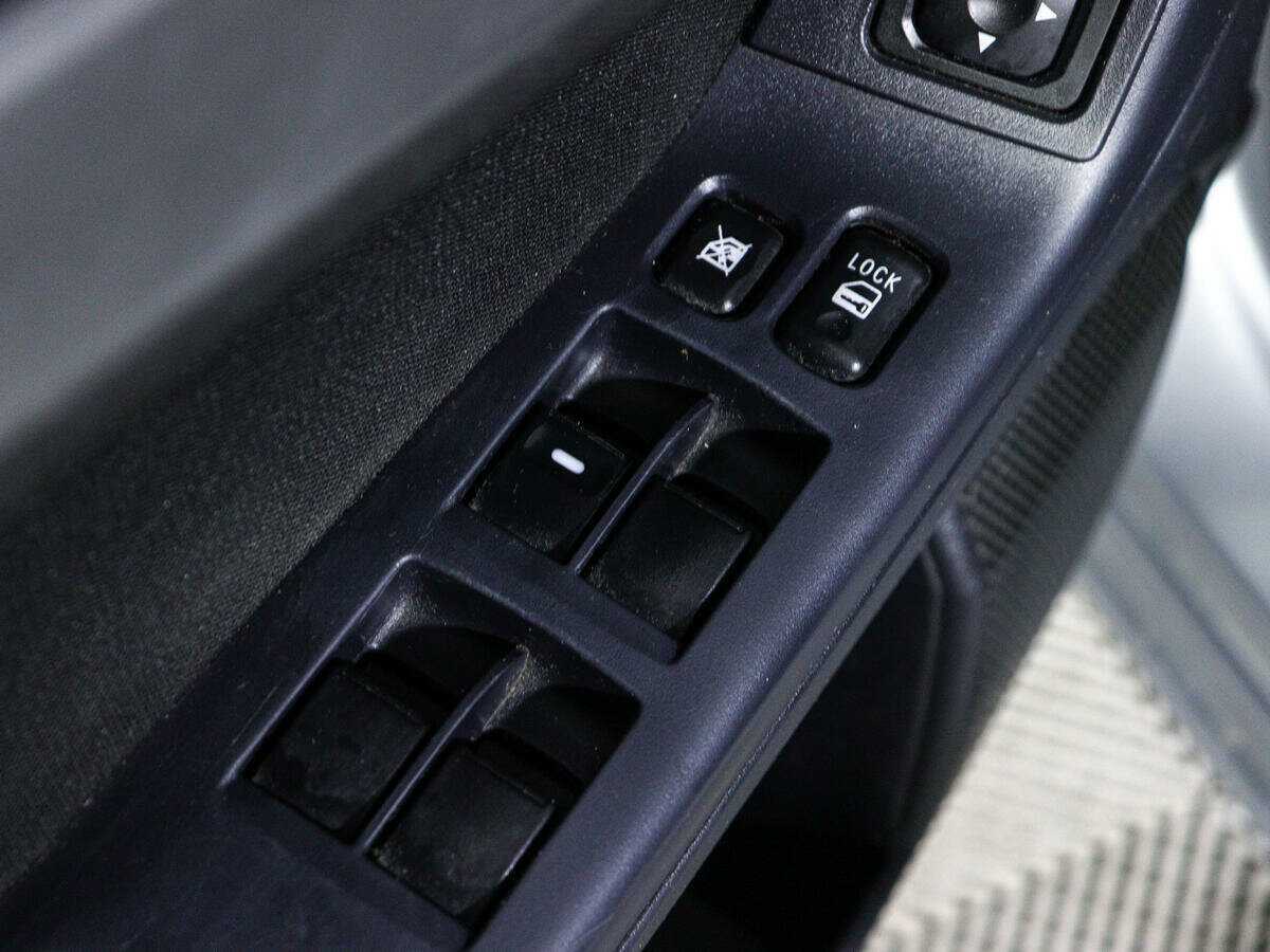 Mitsubishi Lancer с пробегом — 2008 год. Фото: #12