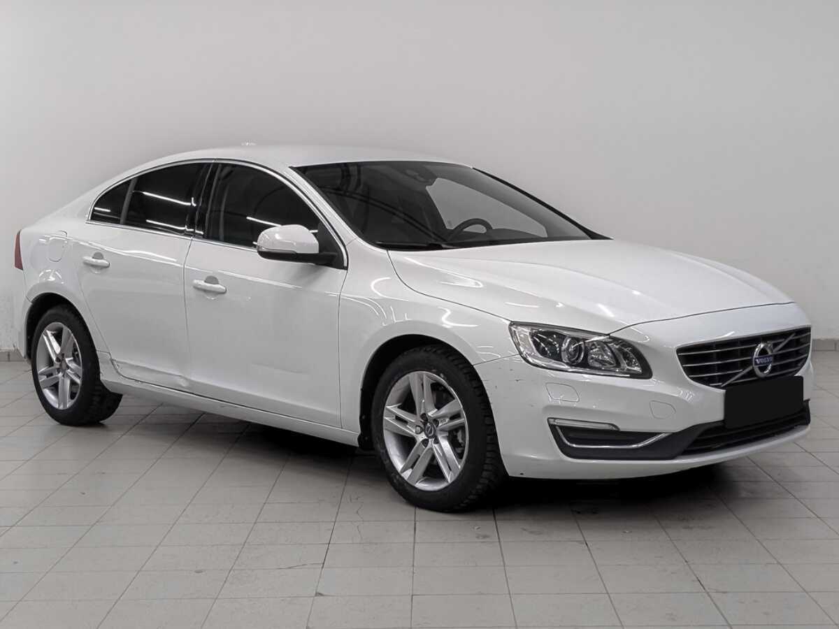 Volvo S60 с пробегом — 2016 год. Фото: #2