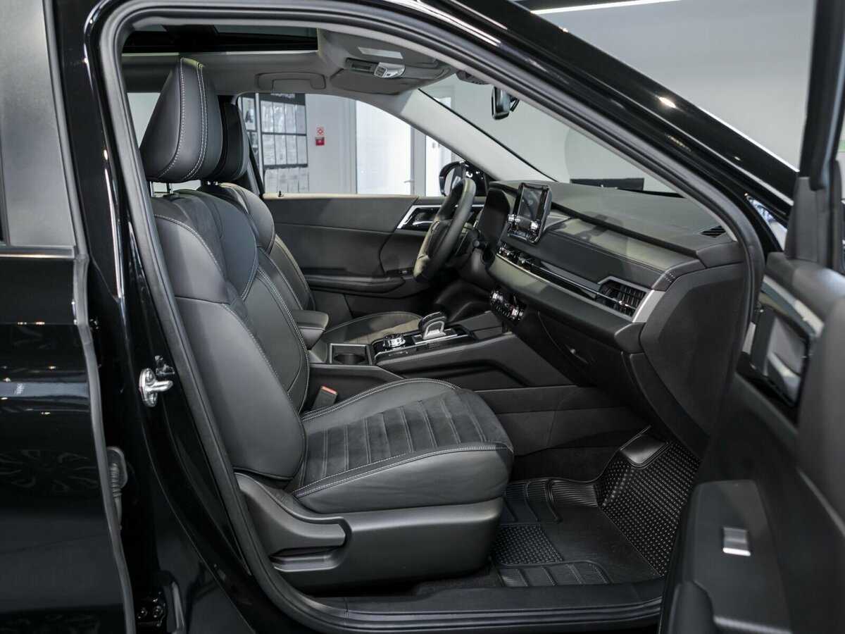 Mitsubishi Outlander с пробегом — 2022 год. Фото: #11