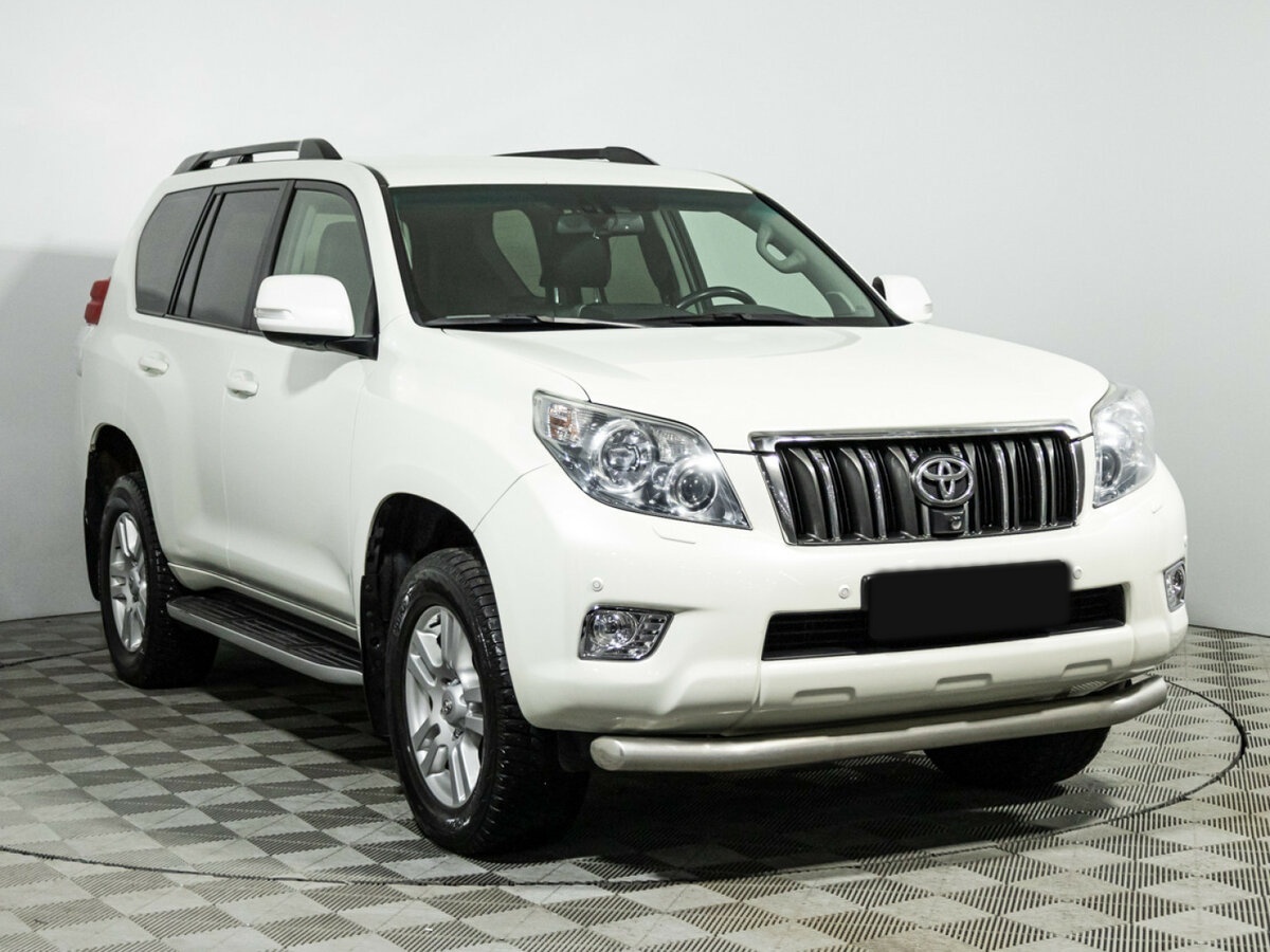Toyota Land Cruiser Prado с пробегом — 2013 год. Фото: #2