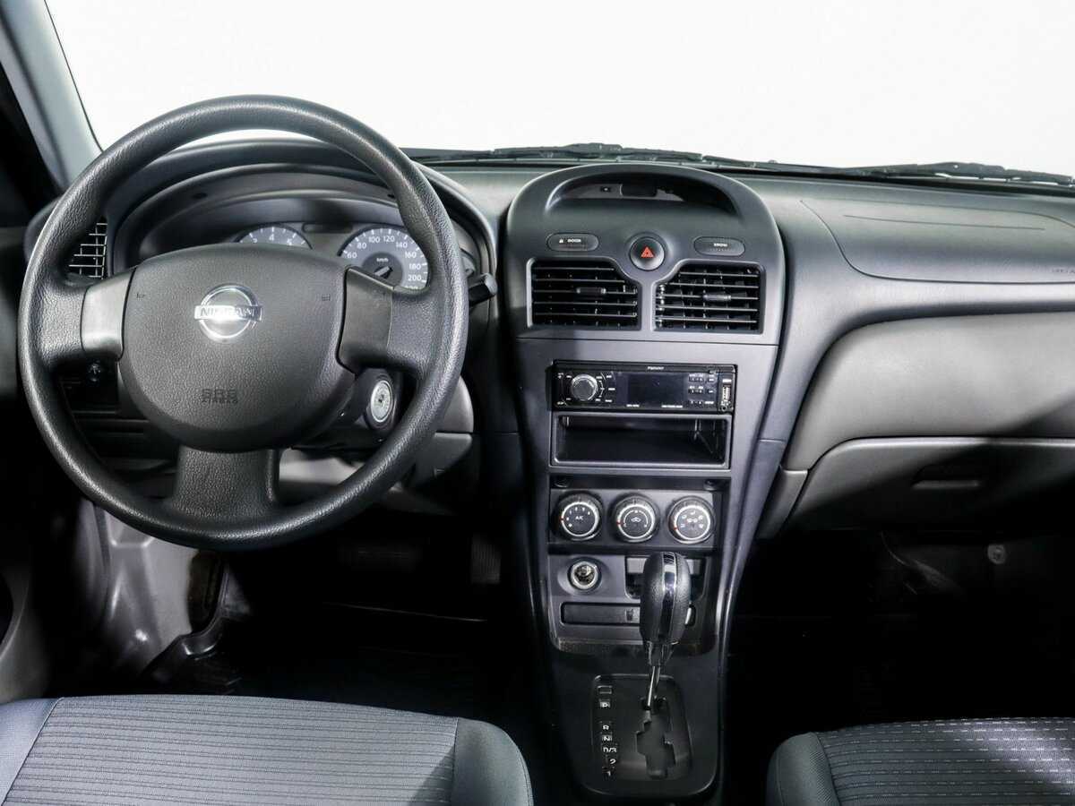 Nissan Almera Classic с пробегом — 2011 год. Фото: #8