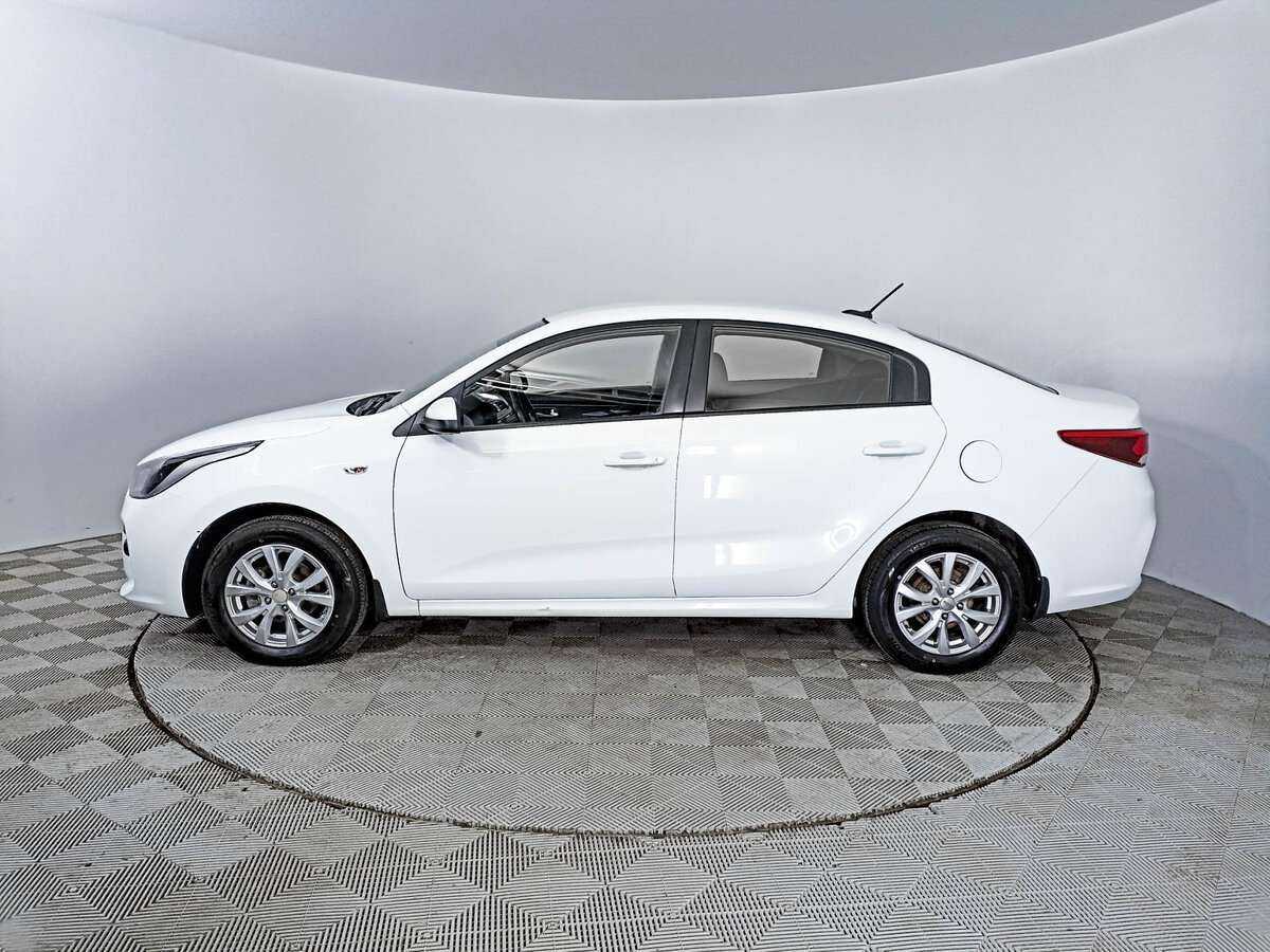 Kia Rio с пробегом — 2018 год. Фото: #7