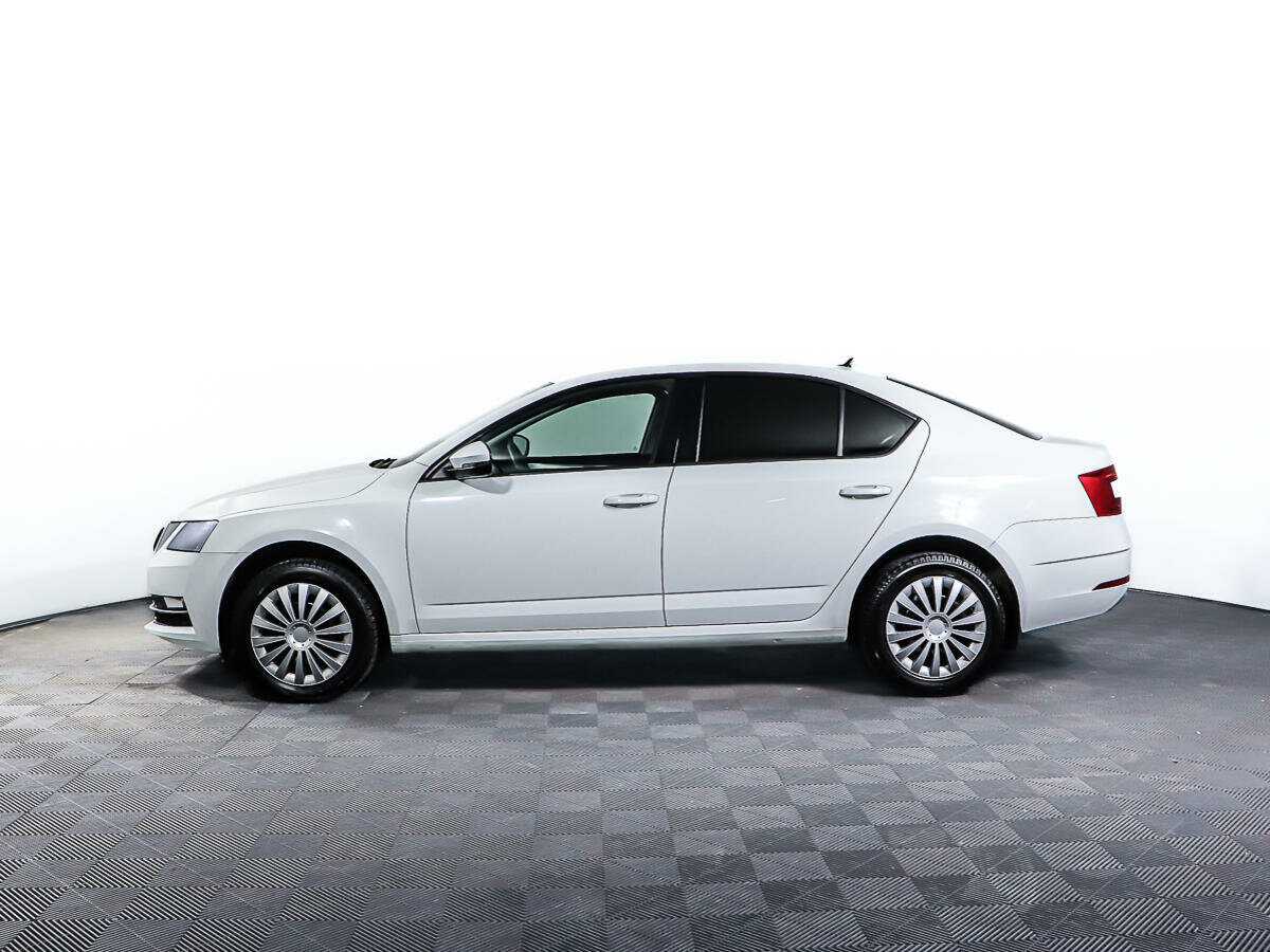 Skoda Octavia с пробегом — 2018 год. Фото: #7