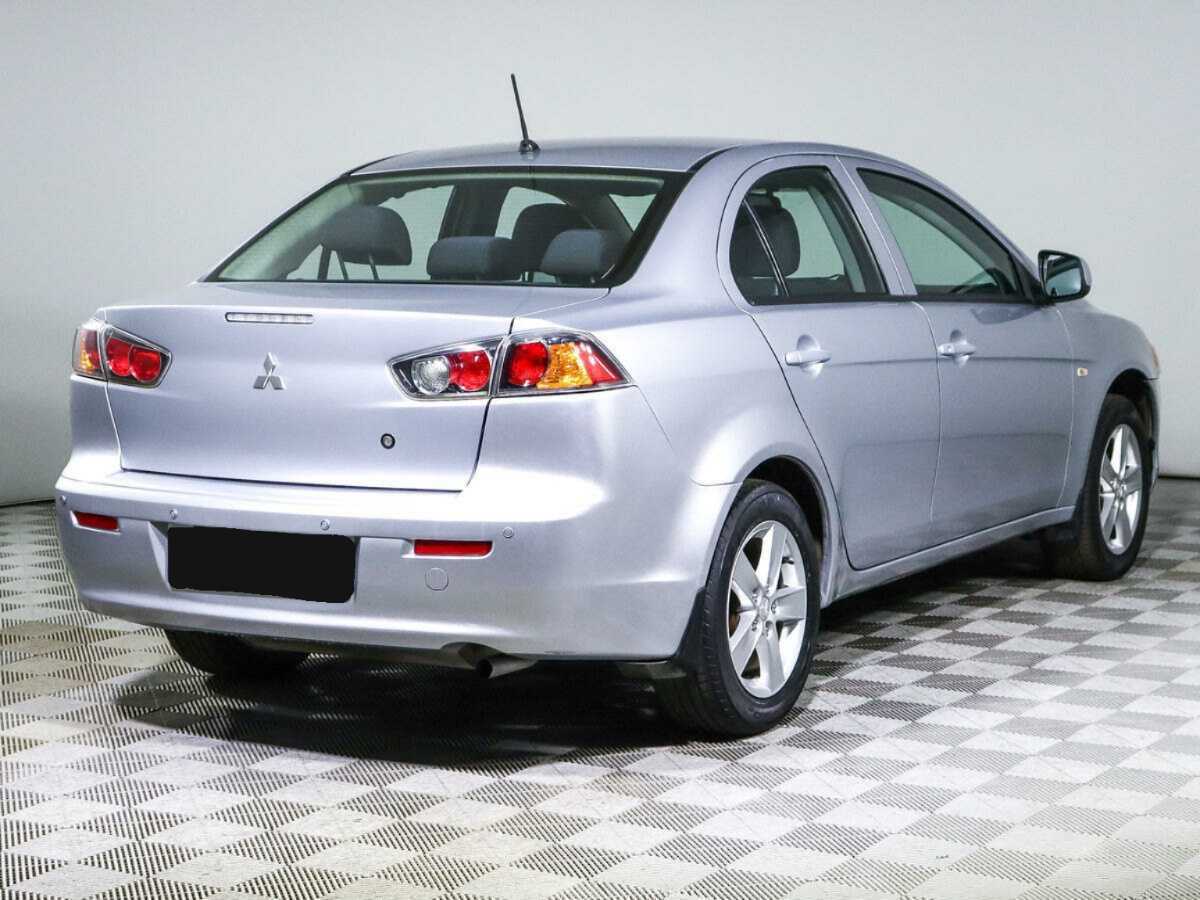 Mitsubishi Lancer с пробегом — 2010 год. Фото: #4