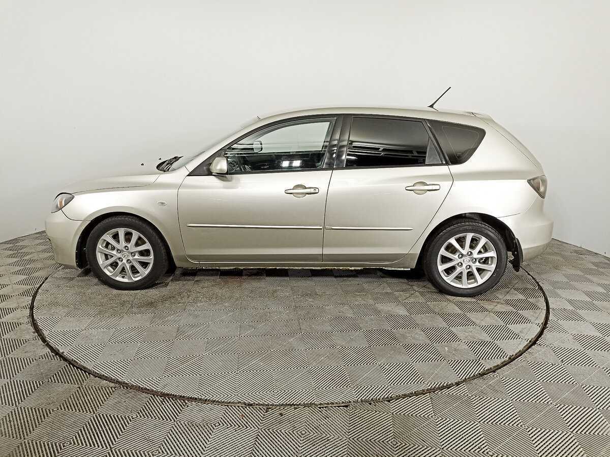 Mazda 3 с пробегом — 2008 год. Фото: #7