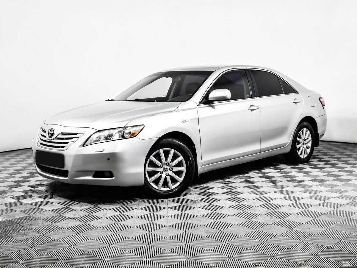 Toyota Camry с пробегом — 2008 год. Фото: #0