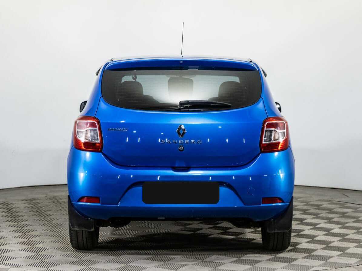 Renault Sandero с пробегом — 2014 год. Фото: #5