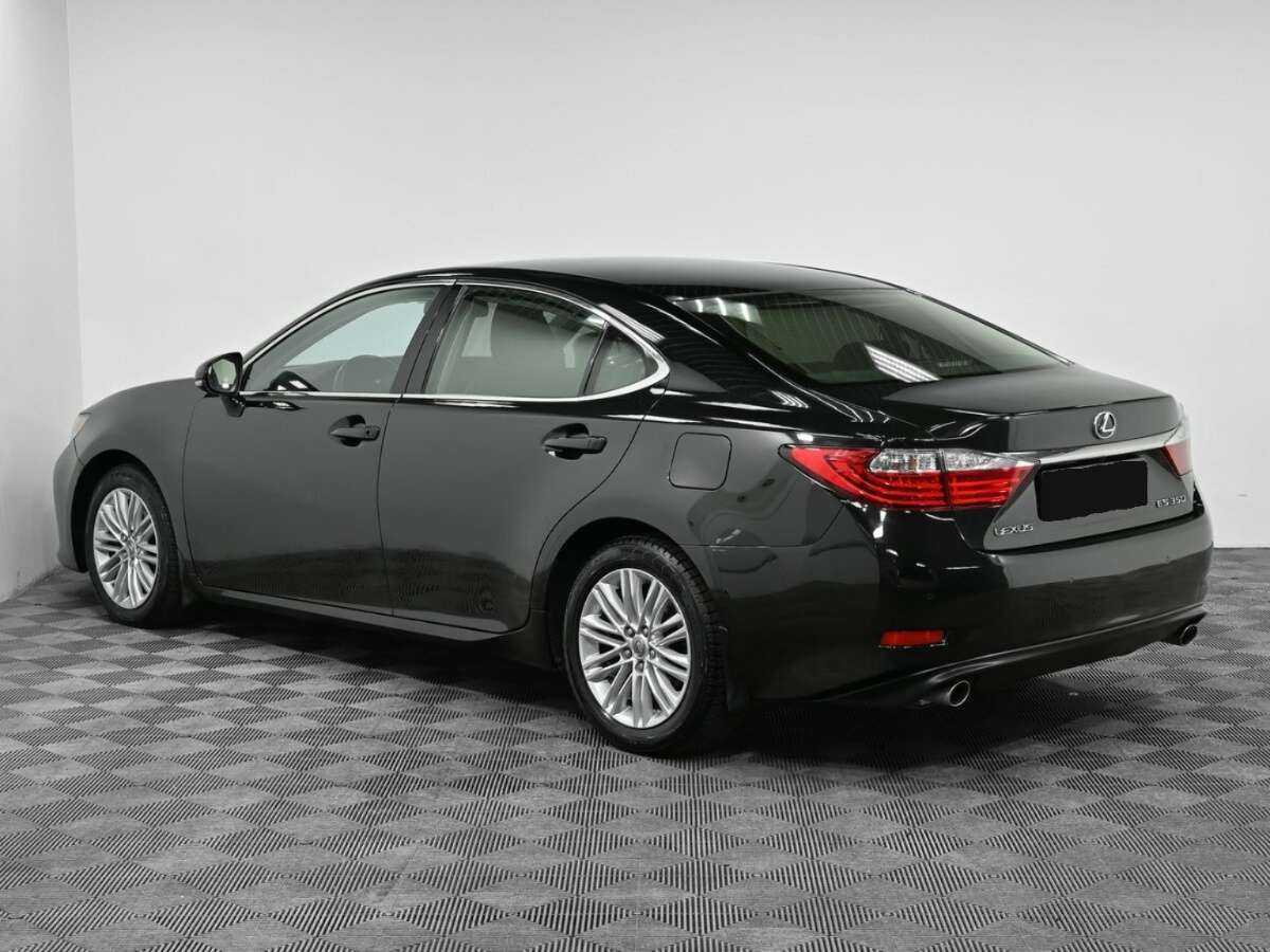 Lexus ES с пробегом — 2013 год. Фото: #3