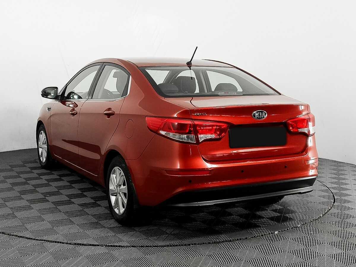 Kia Rio с пробегом — 2016 год. Фото: #5