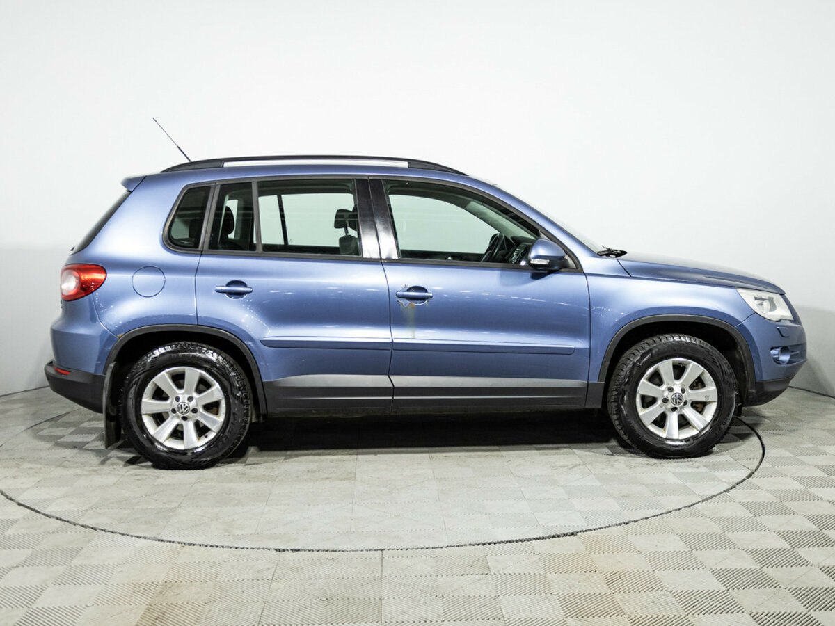 Volkswagen Tiguan с пробегом — 2011 год. Фото: #3