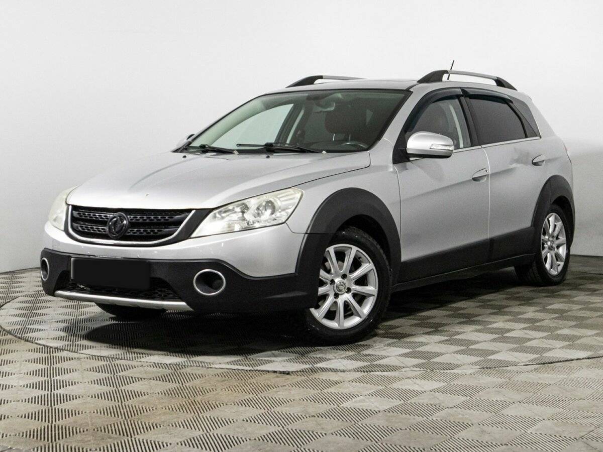 Dongfeng H30 Cross с пробегом — 2014 год. Посмотреть фото