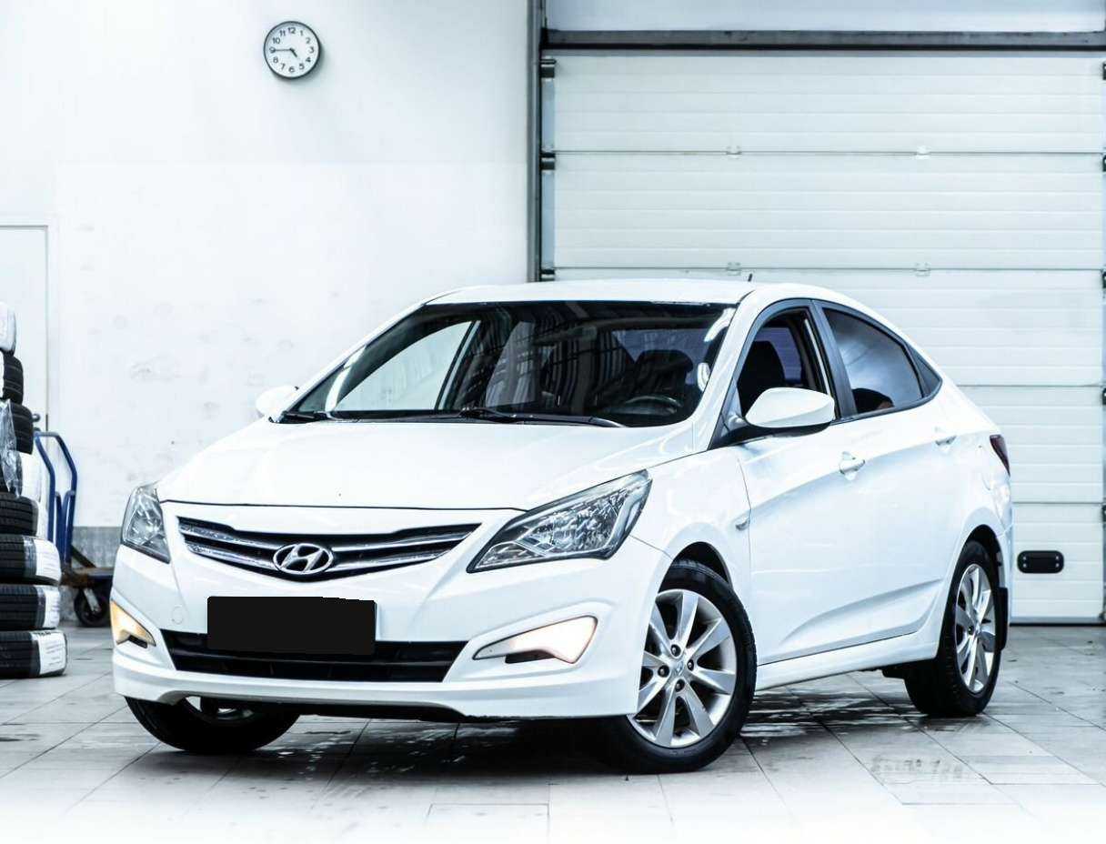 Hyundai Solaris с пробегом — 2015 год. Фото: #0