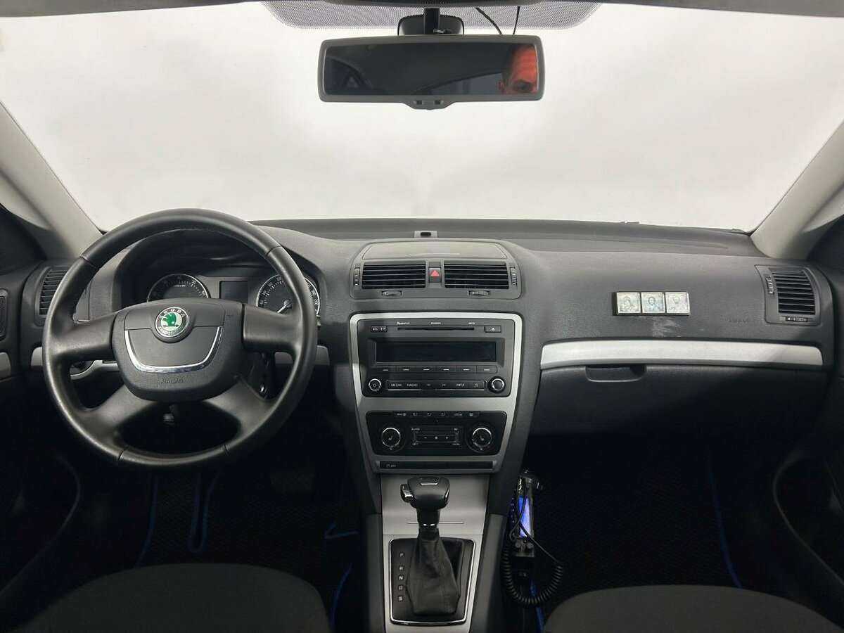 Skoda Octavia с пробегом — 2012 год. Фото: #6