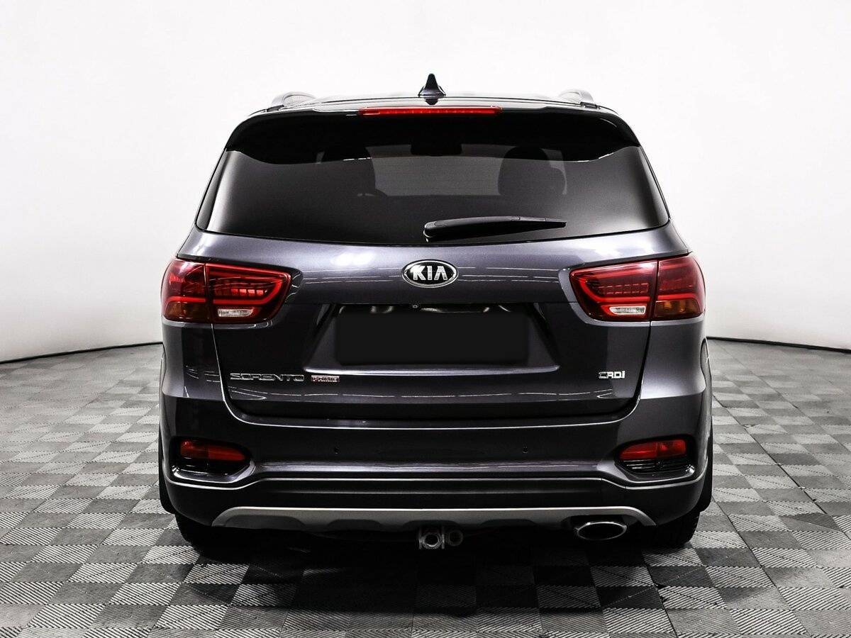 Kia Sorento с пробегом — 2019 год. Фото: #5