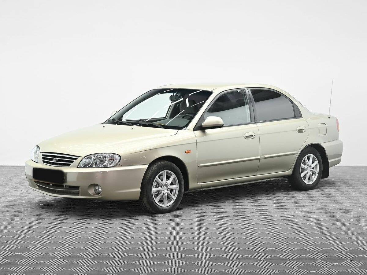 Kia Spectra с пробегом — 2009 год. Фото: #0