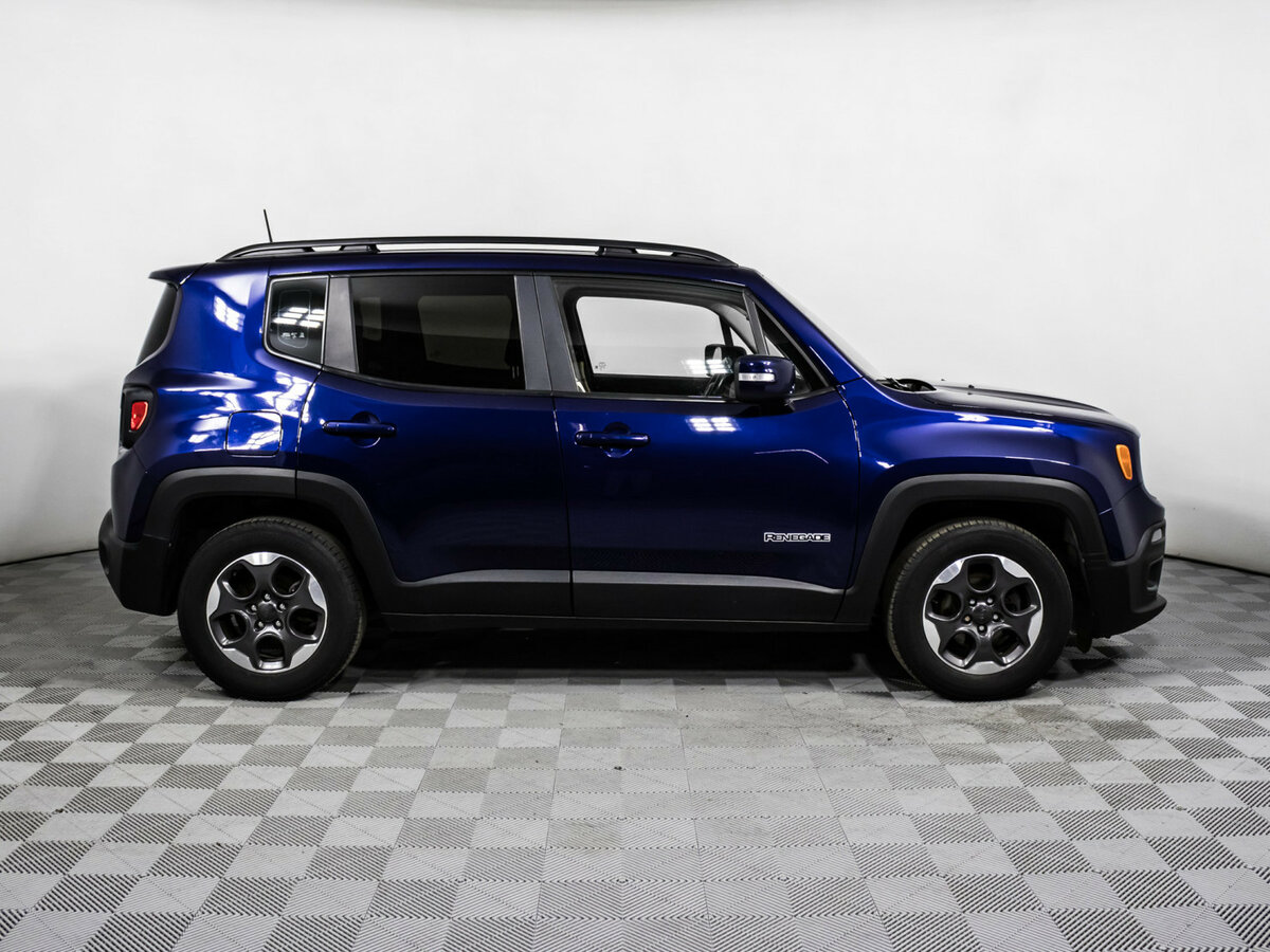 Jeep Renegade с пробегом — 2018 год. Фото: #3