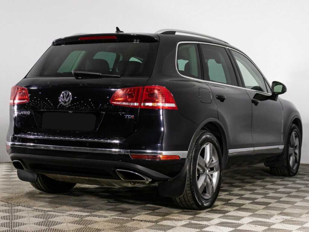 Volkswagen Touareg с пробегом — 2016 год. Фото: #4