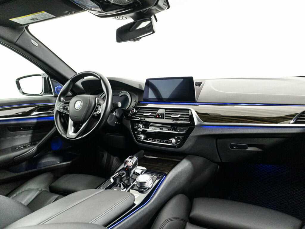 BMW 5 серии с пробегом — 2019 год. Фото: #8