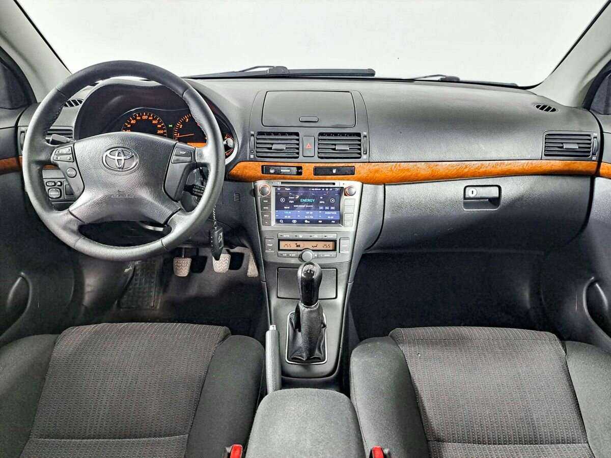 Toyota Avensis с пробегом — 2007 год. Фото: #11