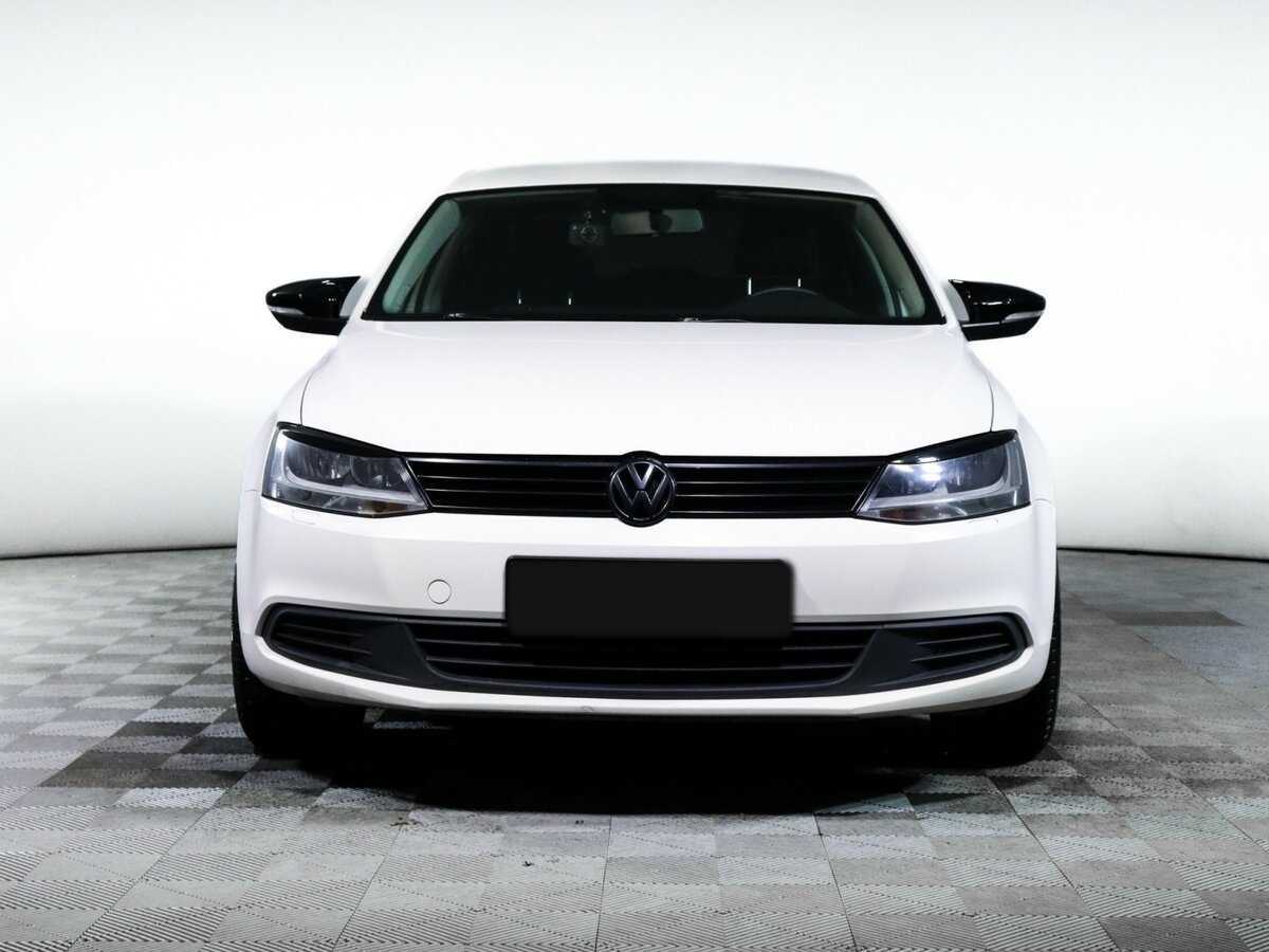 Volkswagen Jetta с пробегом — 2013 год. Фото: #1