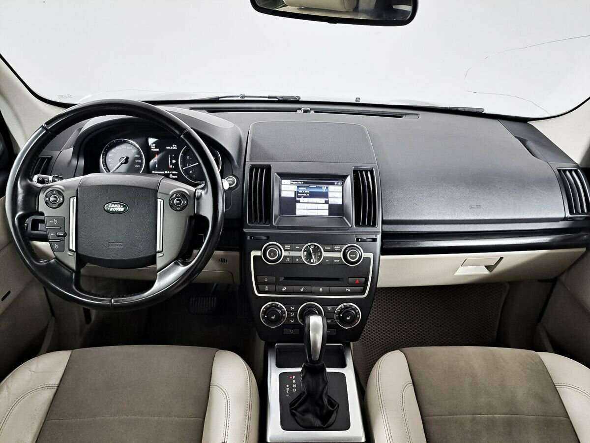Land Rover Freelander с пробегом — 2014 год. Фото: #11