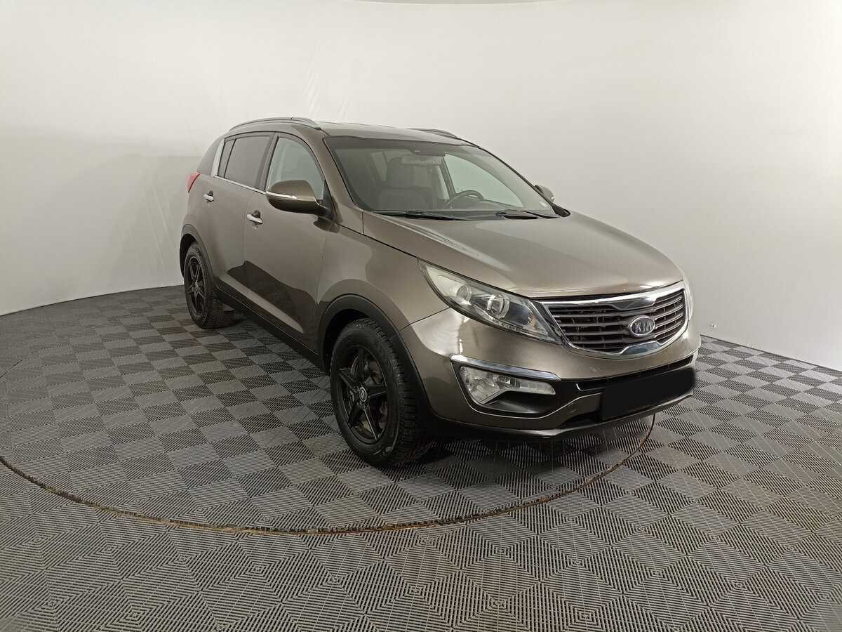 Kia Sportage с пробегом — 2011 год. Фото: #2