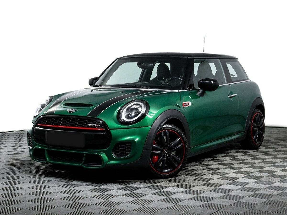 Mini Hatch с пробегом — 2019 год. Посмотреть фото