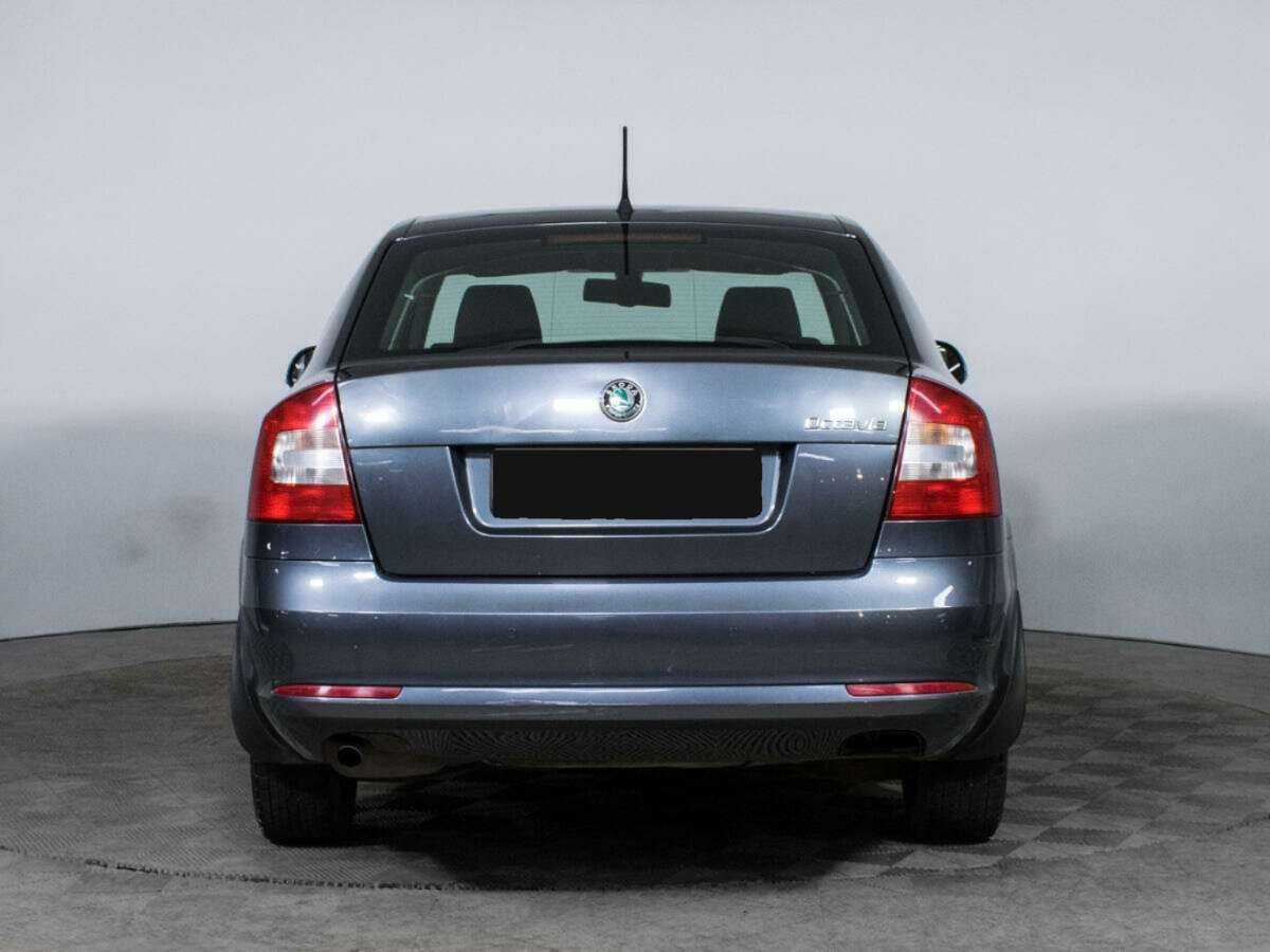 Skoda Octavia с пробегом — 2011 год. Фото: #5