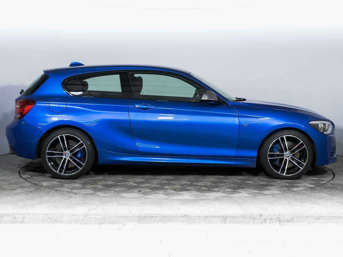 BMW 1 серии с пробегом — 2013 год. Фото: #3