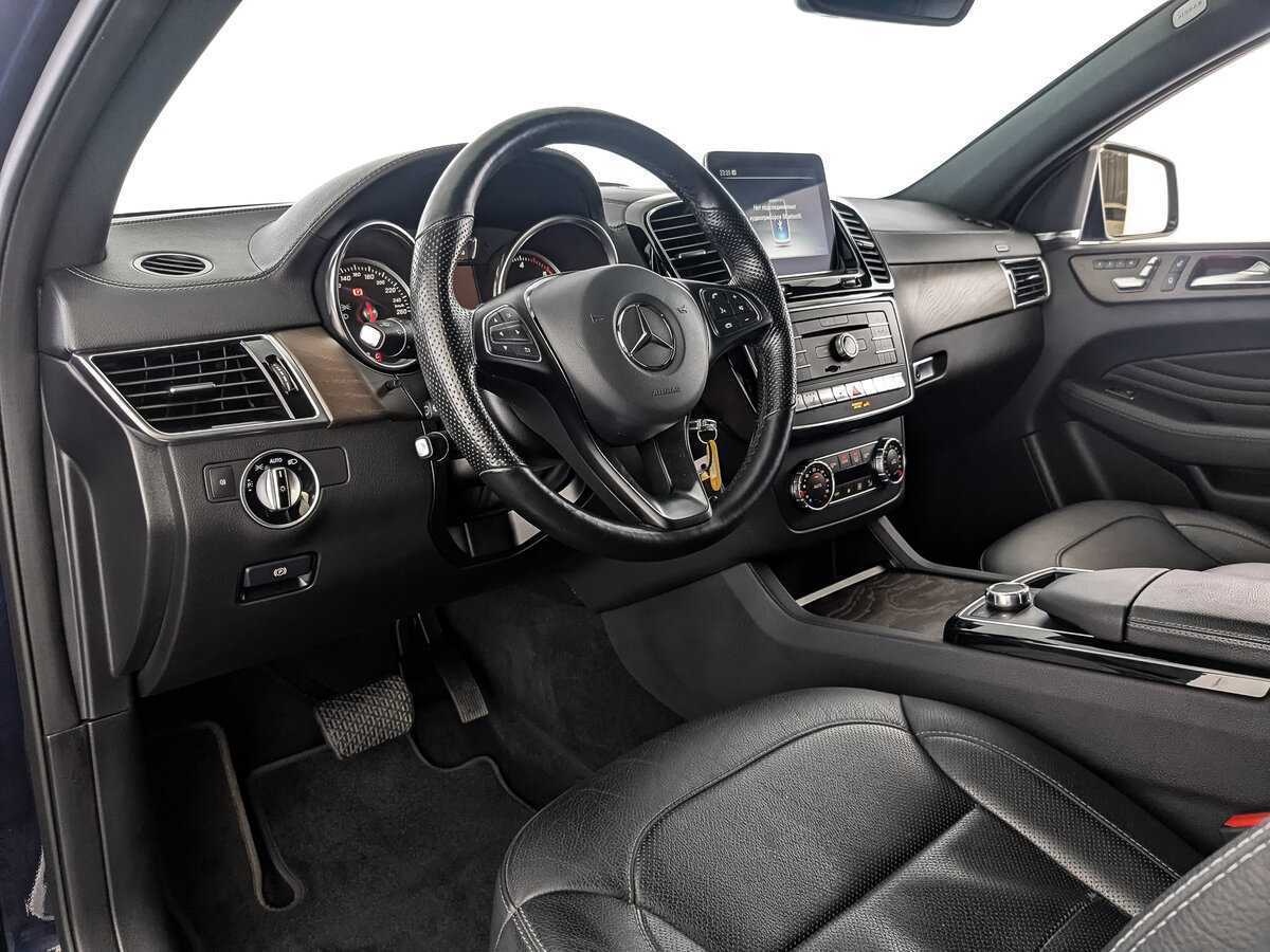 Mercedes-Benz GLE Coupe с пробегом — 2019 год. Фото: #10