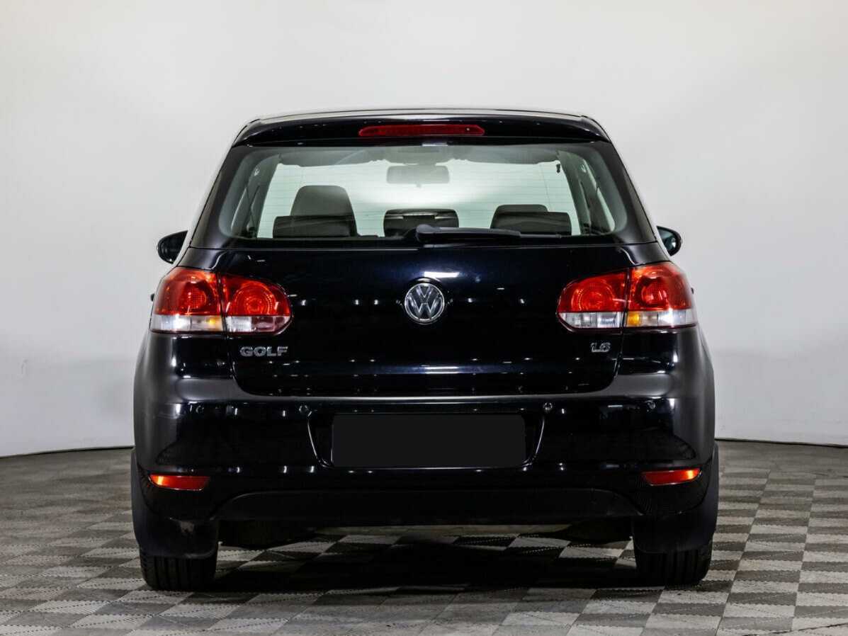 Volkswagen Golf с пробегом — 2009 год. Фото: #3