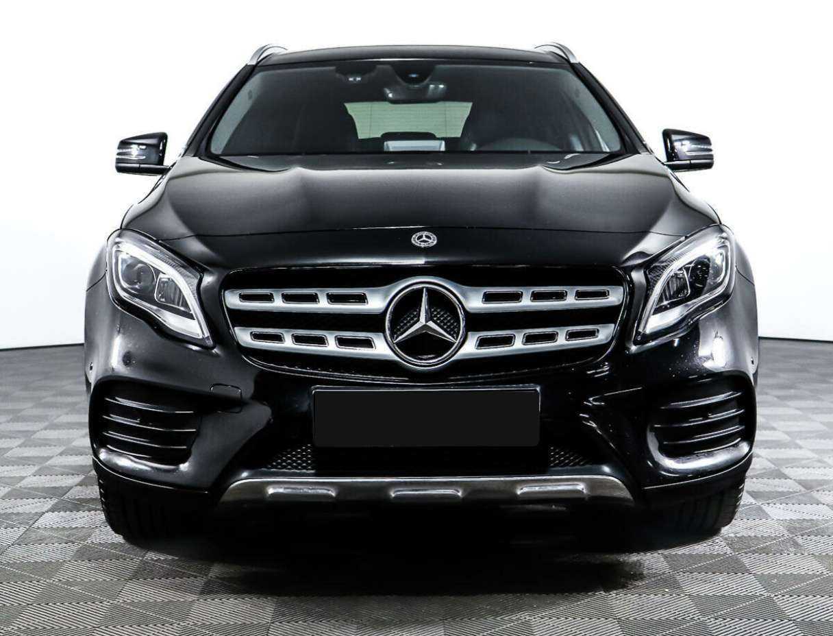 Mercedes-Benz GLA с пробегом — 2018 год. Фото: #1