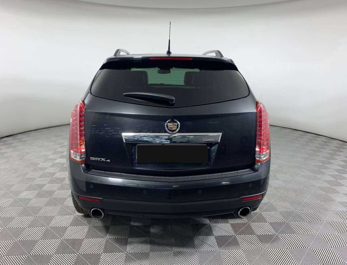 Cadillac SRX с пробегом — 2011 год. Фото: #5