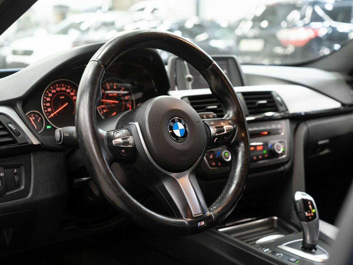 BMW 3 серии с пробегом — 2014 год. Фото: #4
