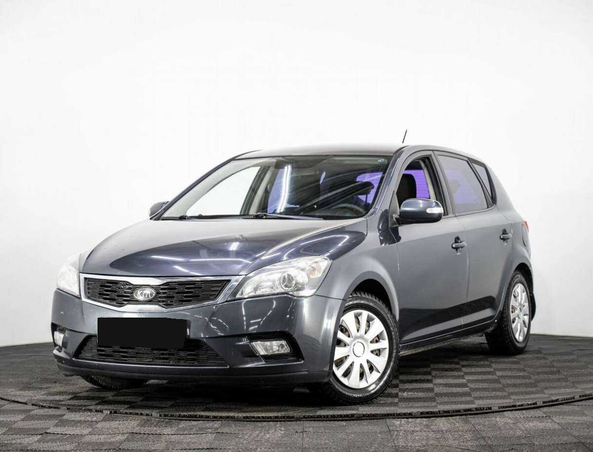 Kia Ceed с пробегом — 2010 год. Фото: #0
