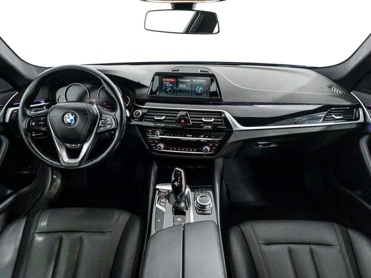 BMW 5 серии с пробегом — 2017 год. Фото: #12