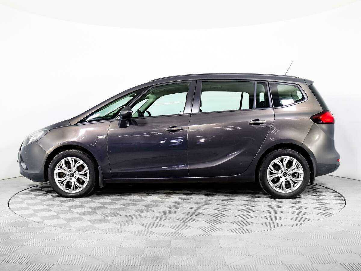 Opel Zafira с пробегом — 2014 год. Фото: #7