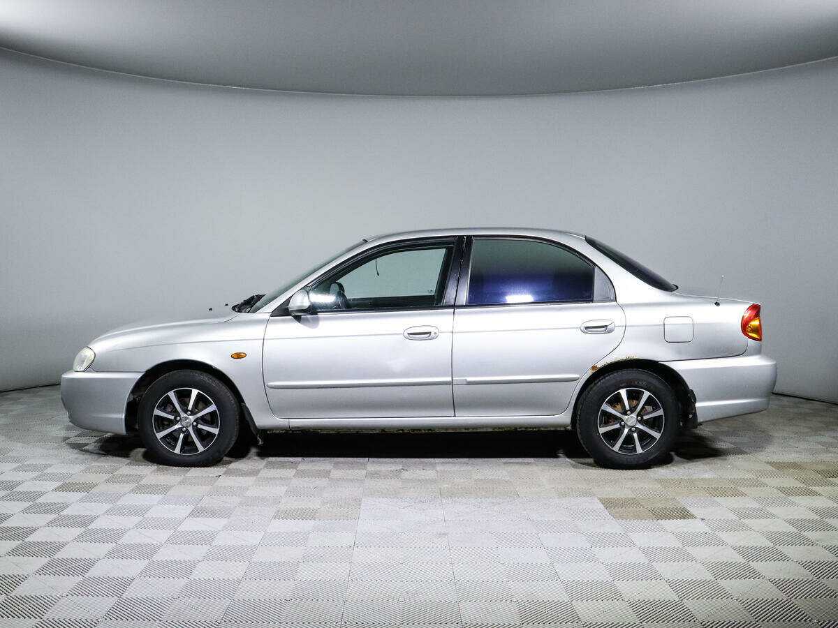 Kia Spectra с пробегом — 2008 год. Фото: #7