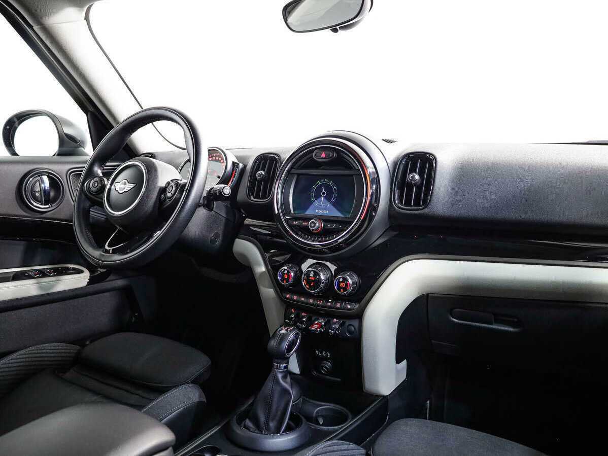 Mini Countryman с пробегом — 2018 год. Фото: #7