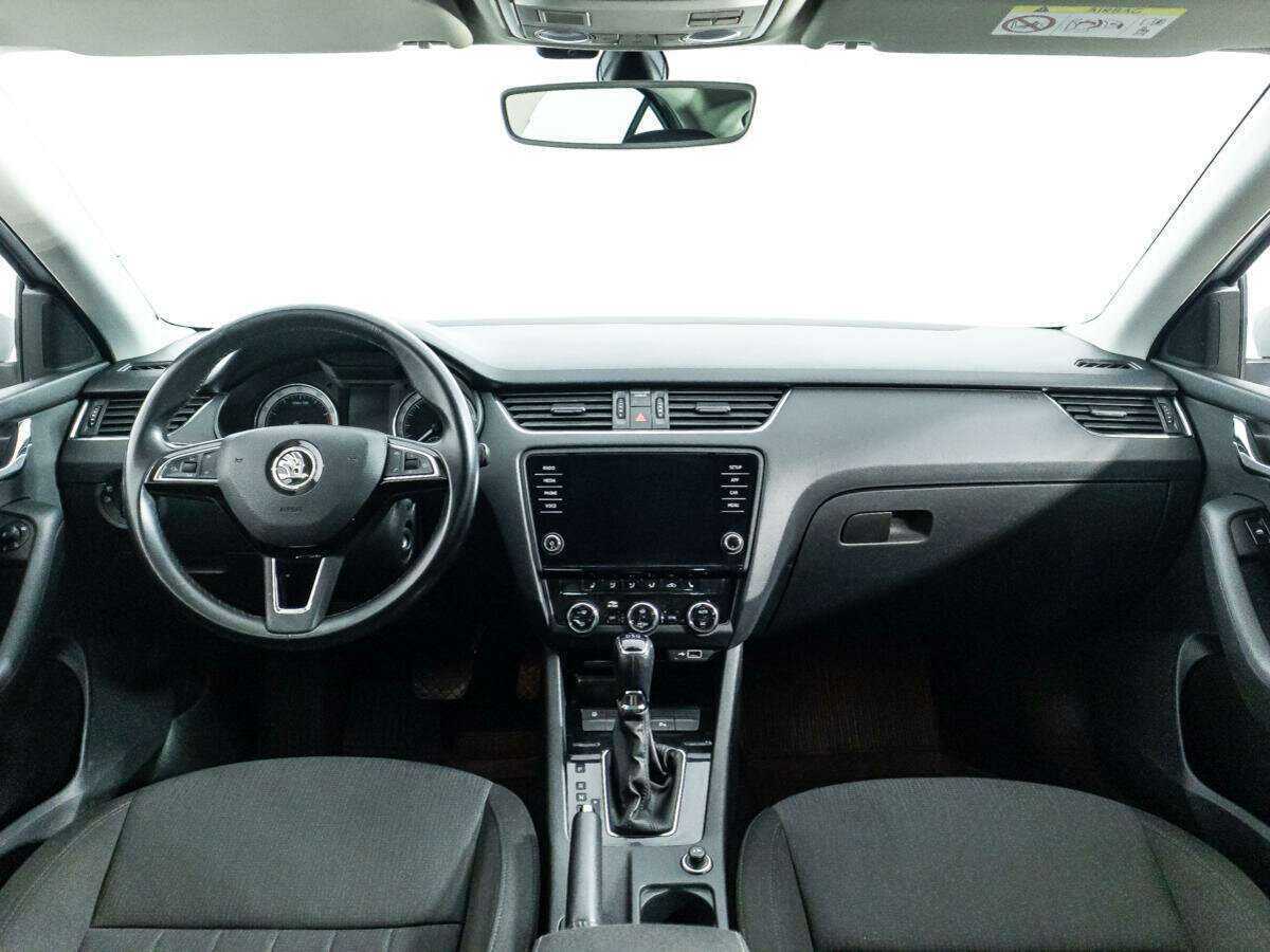 Skoda Octavia с пробегом — 2018 год. Фото: #12