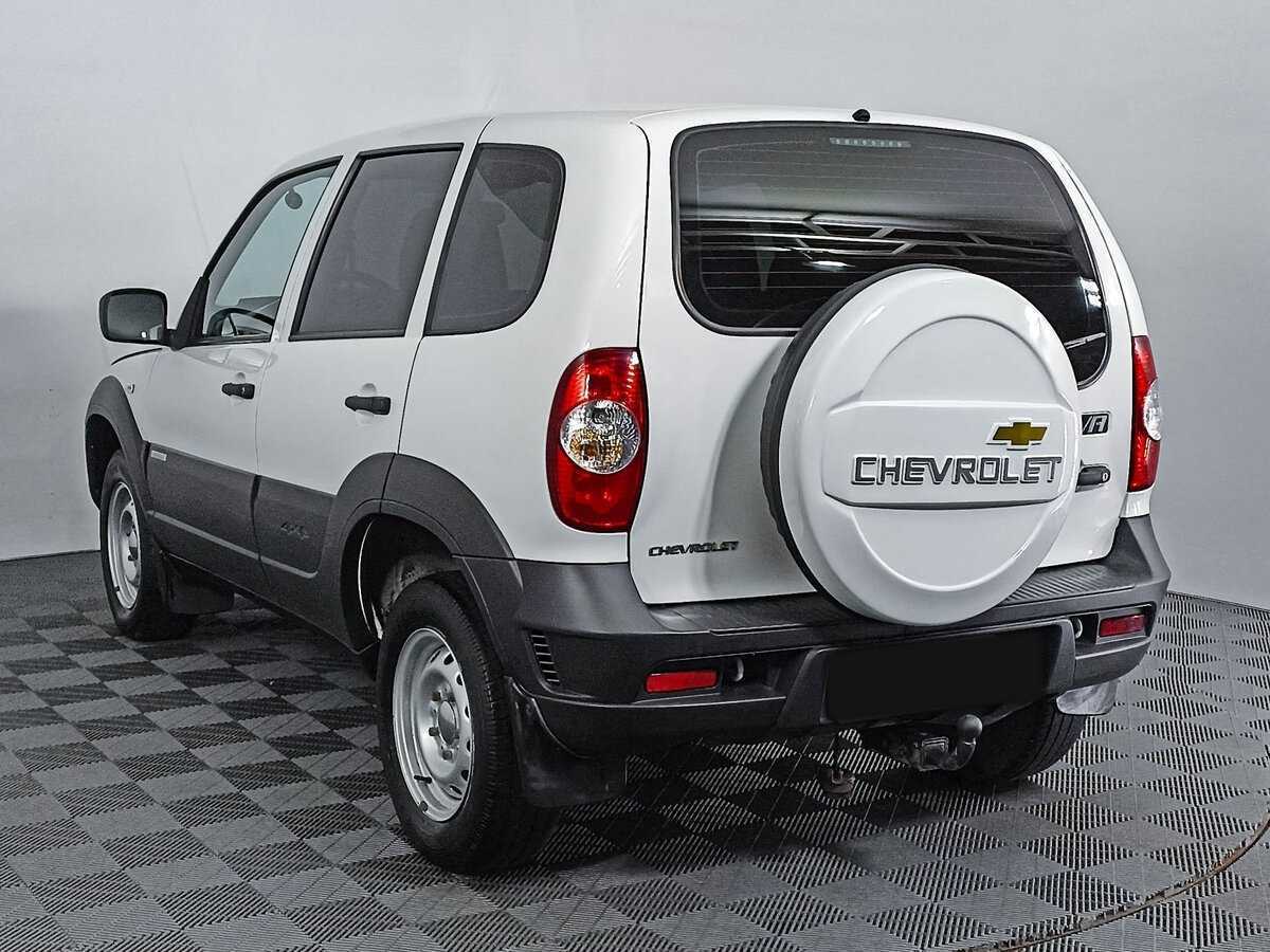 Chevrolet Niva с пробегом — 2016 год. Фото: #5