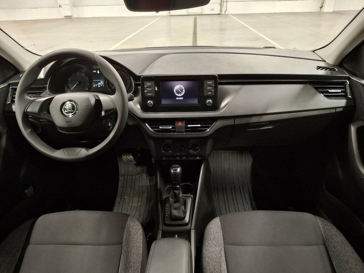 Skoda Rapid с пробегом — 2022 год. Фото: #13