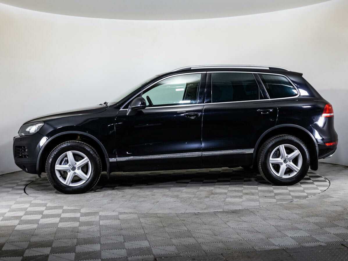 Volkswagen Touareg с пробегом — 2011 год. Фото: #7